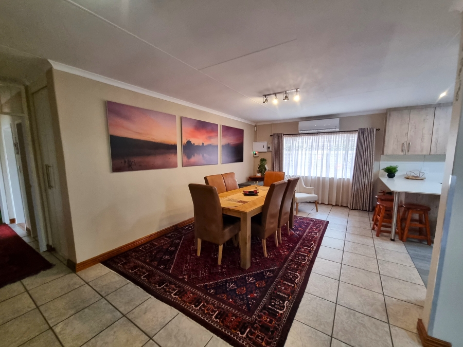 4 Bedroom Property for Sale in Safari Gardens North West